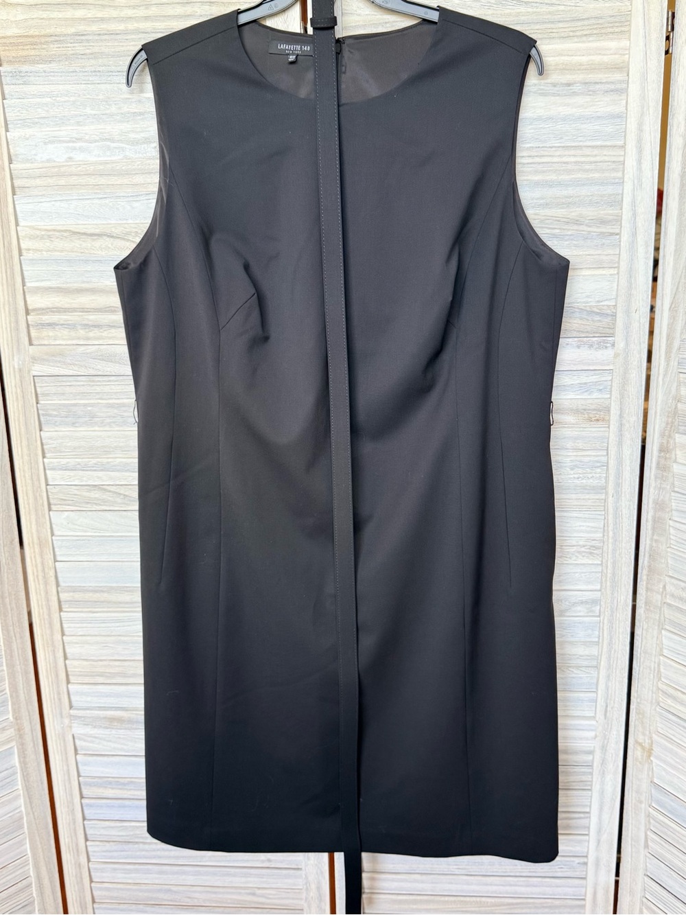 Lafayette 148 New York size 18W Black Sleeveless Dress with pockets EUC
